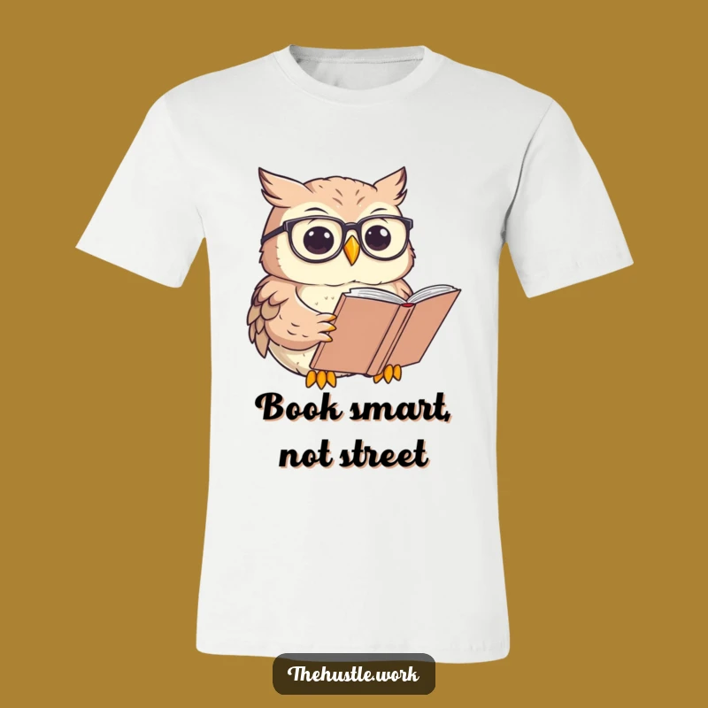 Funny Owl Scholar T-Shirt: Focused Reader Tee a Hilarious Bookworm Gift